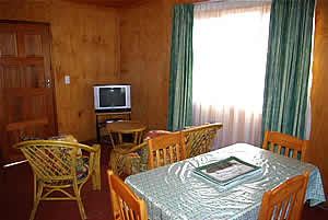 Lounge Kingwoody Self Catering Accommodation, Lydenburg Self Catering Accommodation, Affordable Accommodation Lydenburg