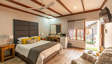 Diamond Rose four star guest house Middelburg accommodation